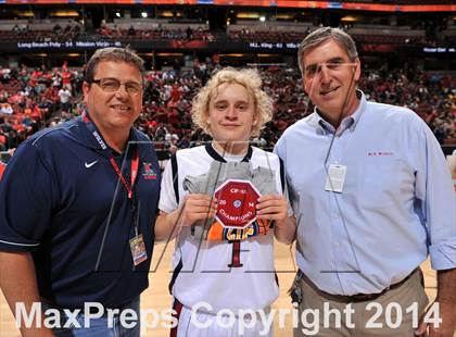 Thumbnail 1 in Villa Park vs. King (CIF SS 1A Final) photogallery.