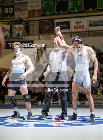 Thumbnail 2 in UHSAA 6A Division A photogallery.