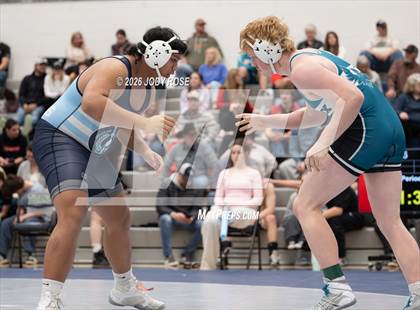 Thumbnail 1 in UHSAA 6A Division A photogallery.