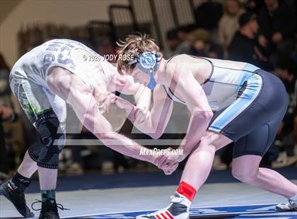 Thumbnail 1 in UHSAA 6A Division A photogallery.