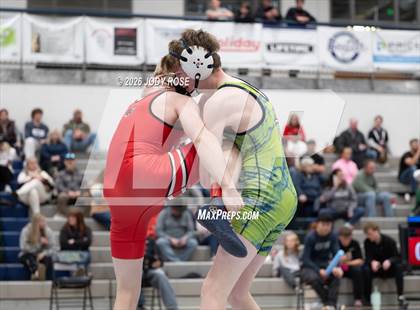 Thumbnail 1 in UHSAA 6A Division A photogallery.