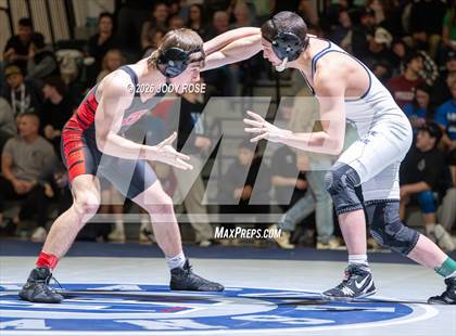 Thumbnail 3 in UHSAA 6A Division A photogallery.