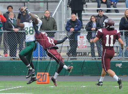 Thumbnail 3 in La Salle Academy vs. Bishop Hendricken (RIIL Division 1 Final) photogallery.