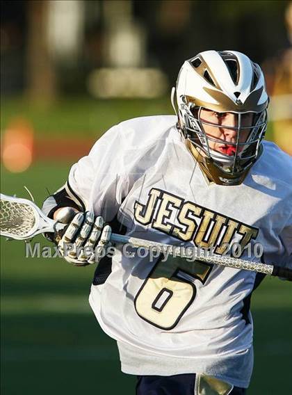 Thumbnail 1 in Bellevue vs Dallas Jesuit photogallery.