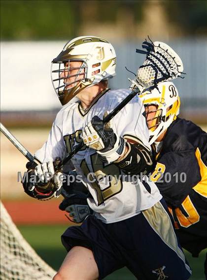 Thumbnail 3 in Bellevue vs Dallas Jesuit photogallery.
