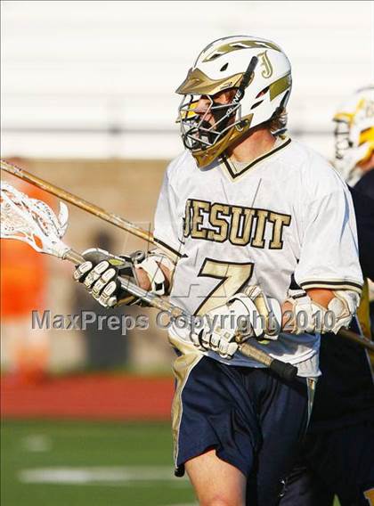Thumbnail 1 in Bellevue vs Dallas Jesuit photogallery.