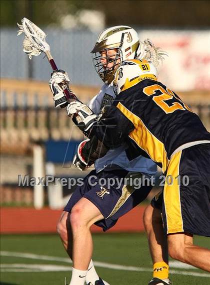 Thumbnail 2 in Bellevue vs Dallas Jesuit photogallery.