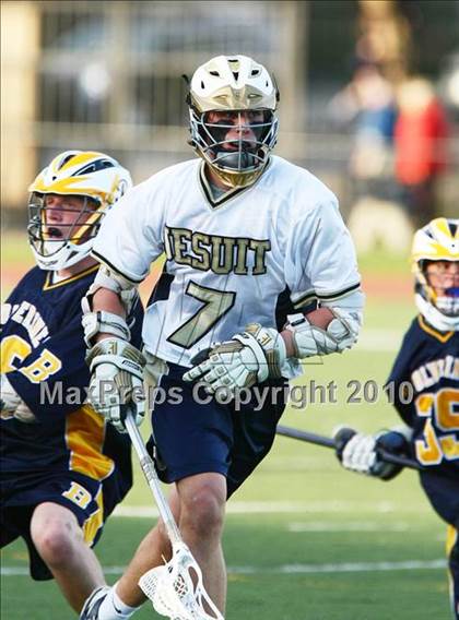 Thumbnail 2 in Bellevue vs Dallas Jesuit photogallery.