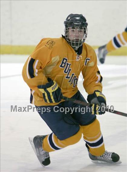 Thumbnail 3 in Hamburg vs Kenmore East (Section VI Quarterfinal) photogallery.