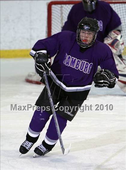 Thumbnail 3 in Hamburg vs Kenmore East (Section VI Quarterfinal) photogallery.
