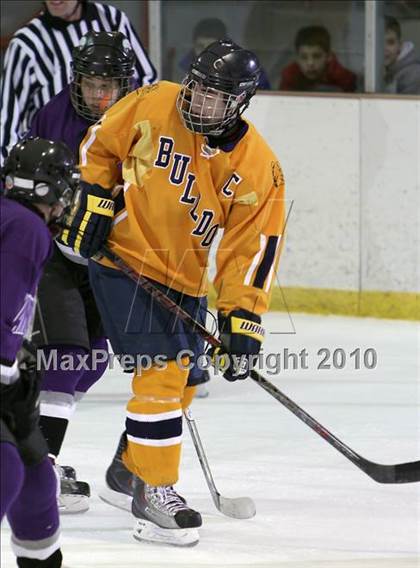 Thumbnail 3 in Hamburg vs Kenmore East (Section VI Quarterfinal) photogallery.