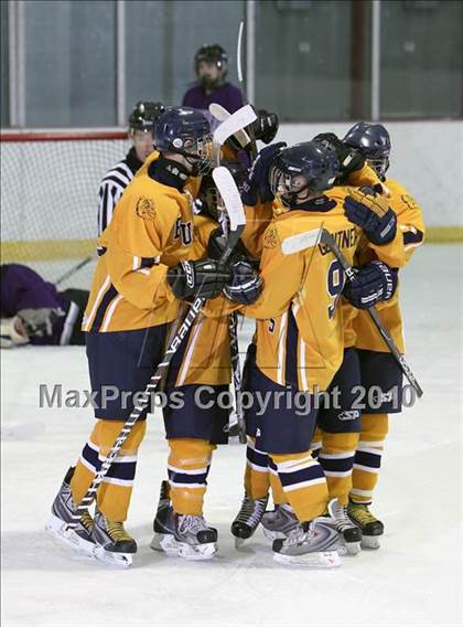 Thumbnail 2 in Hamburg vs Kenmore East (Section VI Quarterfinal) photogallery.