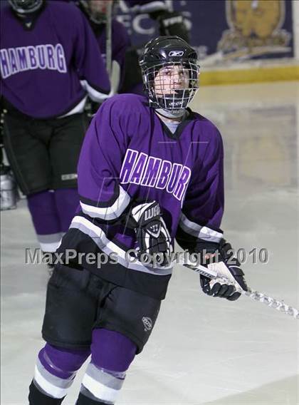 Thumbnail 3 in Hamburg vs Kenmore East (Section VI Quarterfinal) photogallery.