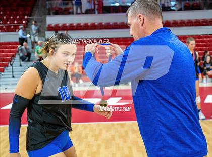 Thumbnail 2 in Polk County vs Perquimans (NCHSAA 1A Final - Awards) photogallery.