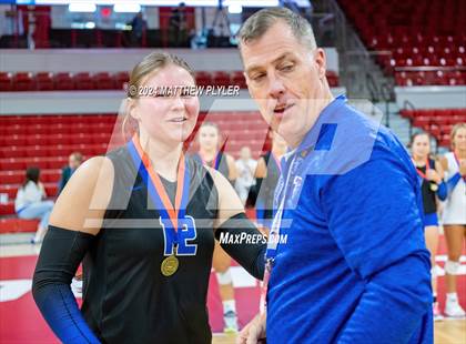 Thumbnail 2 in Polk County vs Perquimans (NCHSAA 1A Final - Awards) photogallery.