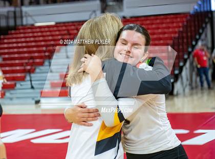 Thumbnail 3 in Polk County vs Perquimans (NCHSAA 1A Final - Awards) photogallery.