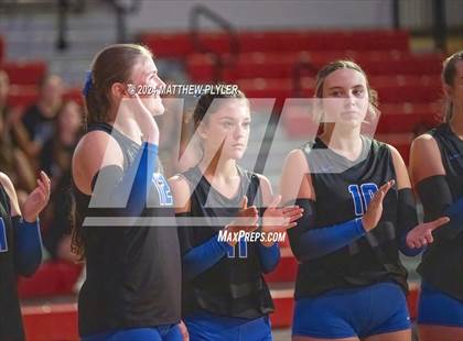 Thumbnail 2 in Polk County vs Perquimans (NCHSAA 1A Final - Awards) photogallery.