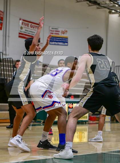 Thumbnail 2 in Freedom vs. Gar-Field (Joe Cascio Boys & Girls Holiday Basketball Tournament) photogallery.