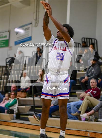 Thumbnail 2 in Freedom vs. Gar-Field (Joe Cascio Boys & Girls Holiday Basketball Tournament) photogallery.