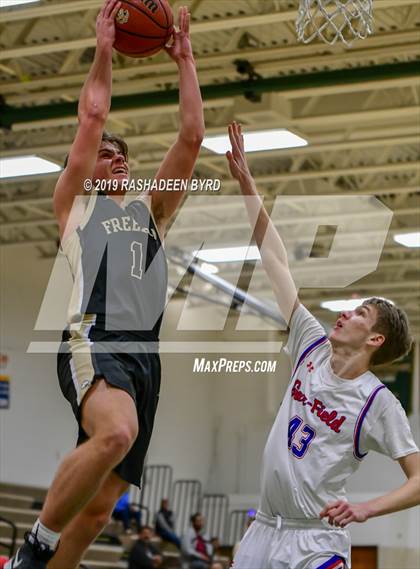 Thumbnail 3 in Freedom vs. Gar-Field (Joe Cascio Boys & Girls Holiday Basketball Tournament) photogallery.