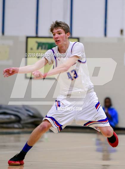 Thumbnail 2 in Freedom vs. Gar-Field (Joe Cascio Boys & Girls Holiday Basketball Tournament) photogallery.