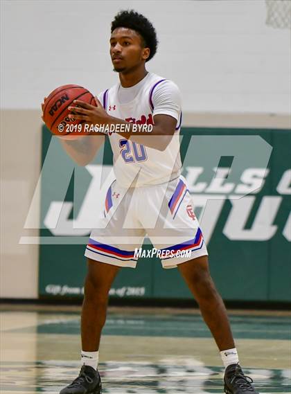 Thumbnail 1 in Freedom vs. Gar-Field (Joe Cascio Boys & Girls Holiday Basketball Tournament) photogallery.