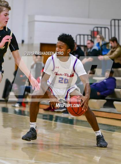 Thumbnail 2 in Freedom vs. Gar-Field (Joe Cascio Boys & Girls Holiday Basketball Tournament) photogallery.