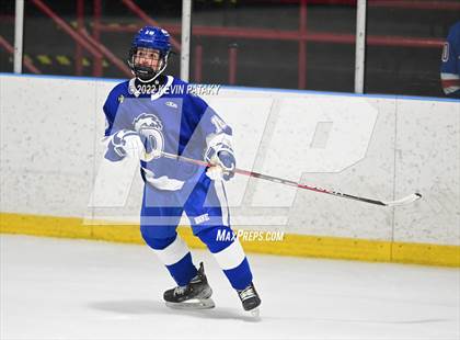 Thumbnail 3 in Darien @ Fairfield Prep photogallery.