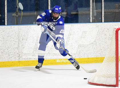 Thumbnail 3 in Darien @ Fairfield Prep photogallery.