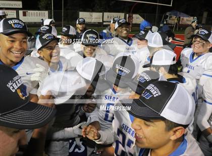 Thumbnail 2 in Oakdale vs. Sierra (CIF SJS D3 Final) photogallery.