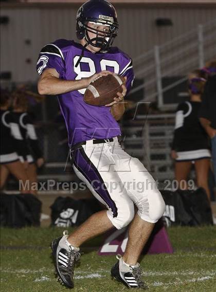 Thumbnail 2 in Carlsbad vs. Mission Hills photogallery.