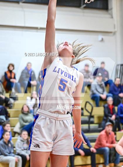 Thumbnail 1 in York @ Livonia photogallery.