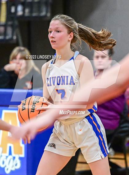 Thumbnail 1 in York @ Livonia photogallery.