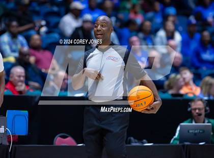 Thumbnail 2 in Greenforest vs Manchester (GHSA A Div.2 State Championship) photogallery.