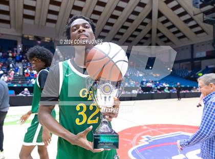 Thumbnail 3 in Greenforest vs Manchester (GHSA A Div.2 State Championship) photogallery.