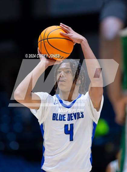 Thumbnail 3 in Greenforest vs Manchester (GHSA A Div.2 State Championship) photogallery.