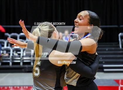 Thumbnail 1 in Goliad vs. Bushland (UIL 3A Volleyball Division I Final Medal Ceremony) photogallery.