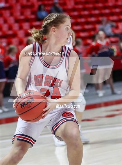 Thumbnail 1 in Skyline vs. Springville (UHSAA Quarter Final) photogallery.