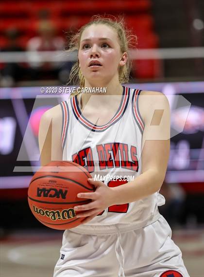 Thumbnail 2 in Skyline vs. Springville (UHSAA Quarter Final) photogallery.