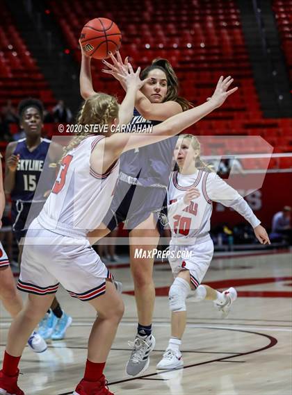Thumbnail 3 in Skyline vs. Springville (UHSAA Quarter Final) photogallery.