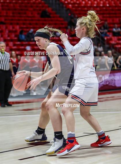 Thumbnail 1 in Skyline vs. Springville (UHSAA Quarter Final) photogallery.