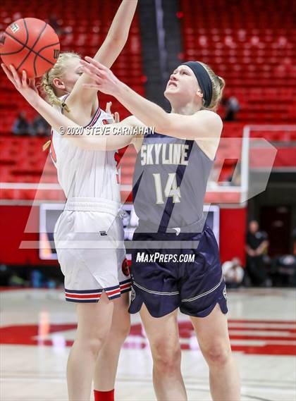Thumbnail 2 in Skyline vs. Springville (UHSAA Quarter Final) photogallery.