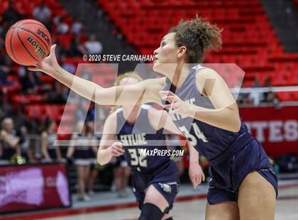 Thumbnail 1 in Skyline vs. Springville (UHSAA Quarter Final) photogallery.