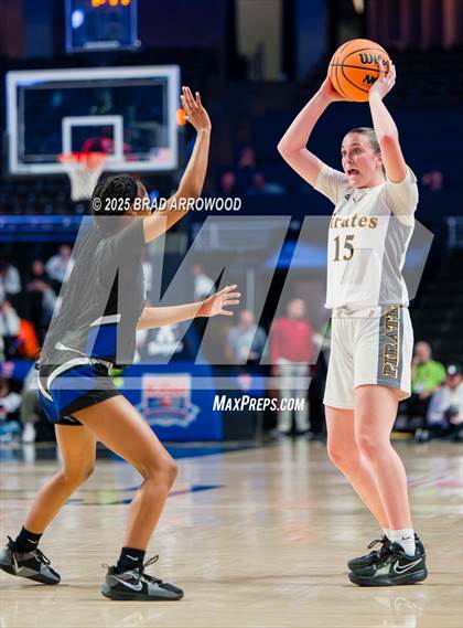 Thumbnail 1 in East Bladen vs Perquimans (NCHSAA 1A Regional Final) photogallery.