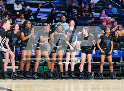 Thumbnail 3 in East Bladen vs Perquimans (NCHSAA 1A Regional Final) photogallery.
