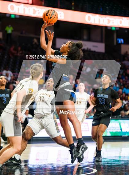 Thumbnail 1 in East Bladen vs Perquimans (NCHSAA 1A Regional Final) photogallery.