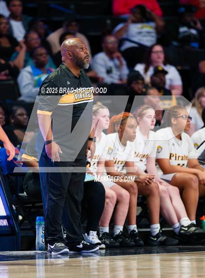 Thumbnail 1 in East Bladen vs Perquimans (NCHSAA 1A Regional Final) photogallery.
