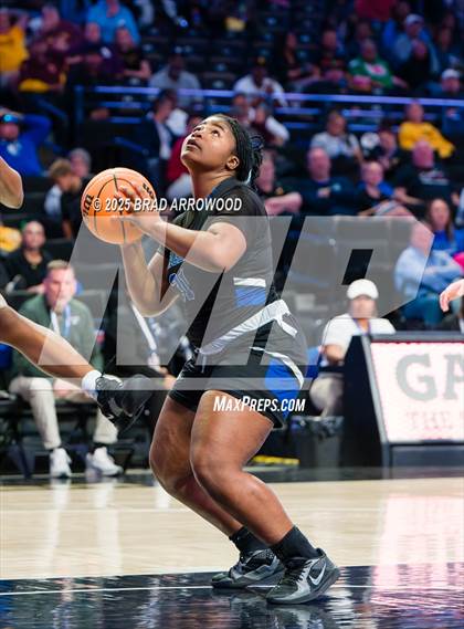 Thumbnail 1 in East Bladen vs Perquimans (NCHSAA 1A Regional Final) photogallery.