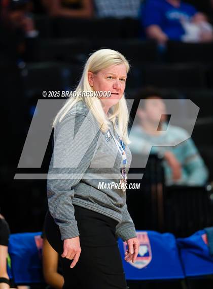 Thumbnail 2 in East Bladen vs Perquimans (NCHSAA 1A Regional Final) photogallery.
