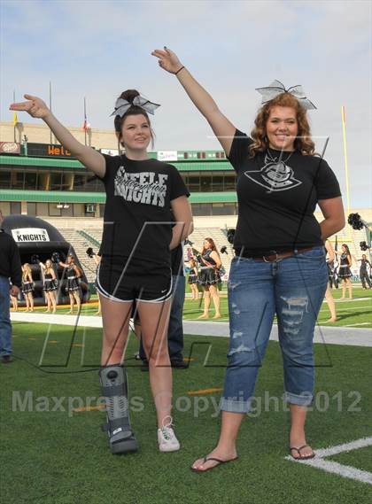 Thumbnail 2 in Katy vs. Steele (UIL 5A Division 2 Semifinal Playoff) photogallery.